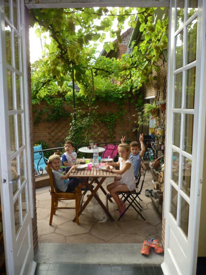 Au Vieux Cedre Bed & Breakfast Mouvaux Ngoại thất bức ảnh